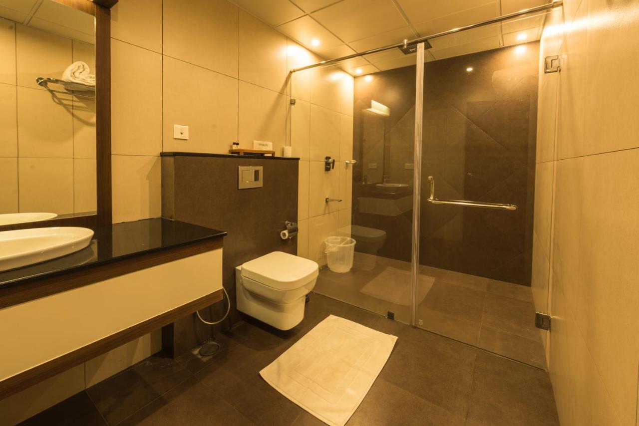 Trivers Resort Муннар Екстер'єр фото
